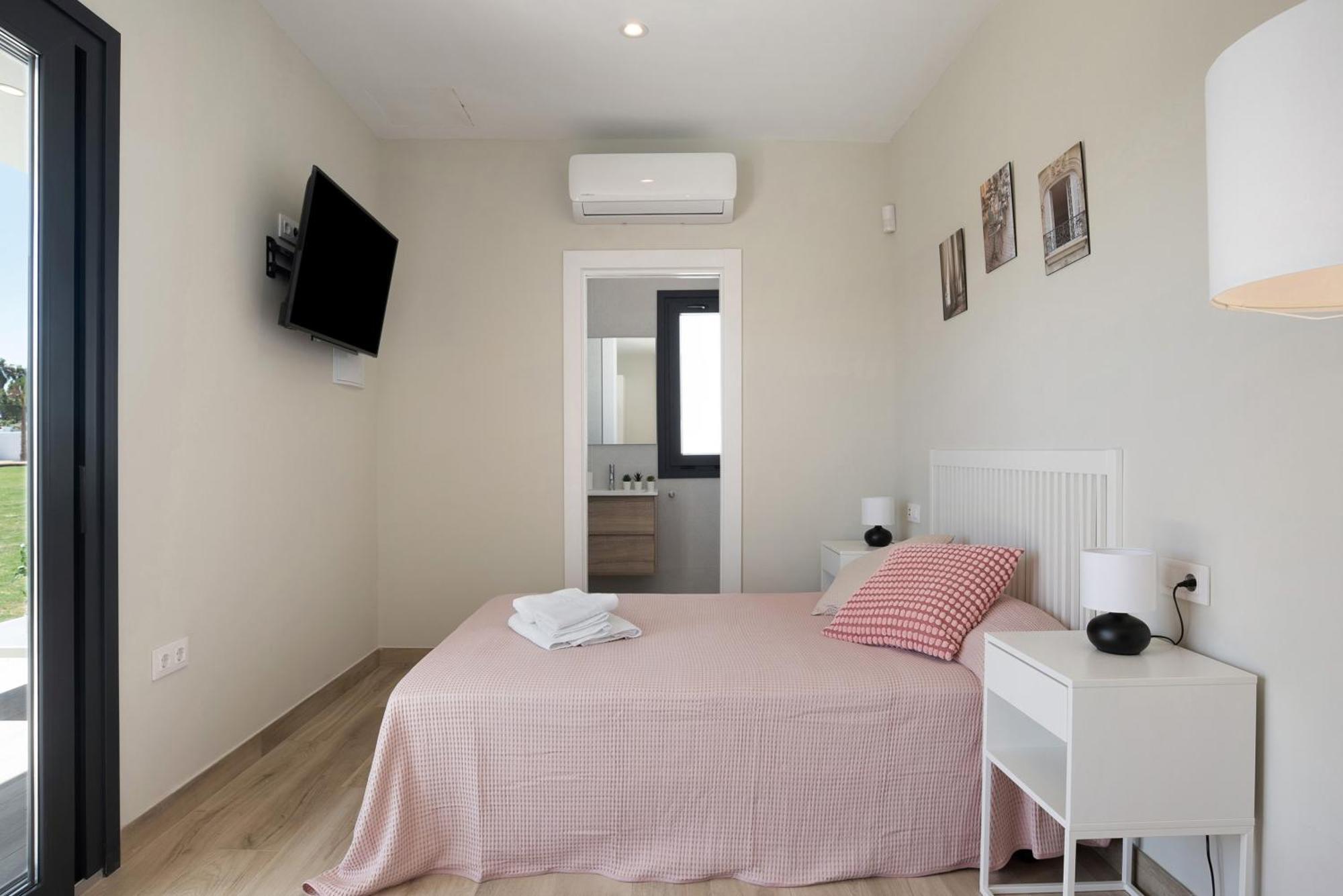 Complejo Villa Preciosa 20 Personas 奇克拉纳－德拉弗龙特拉 外观 照片
